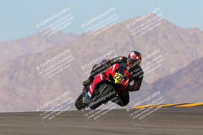 media/Oct-03-2022-Moto Forza (Mon) [[5f077a3730]]/Advanced Group/Session 4 (Turn 9)/